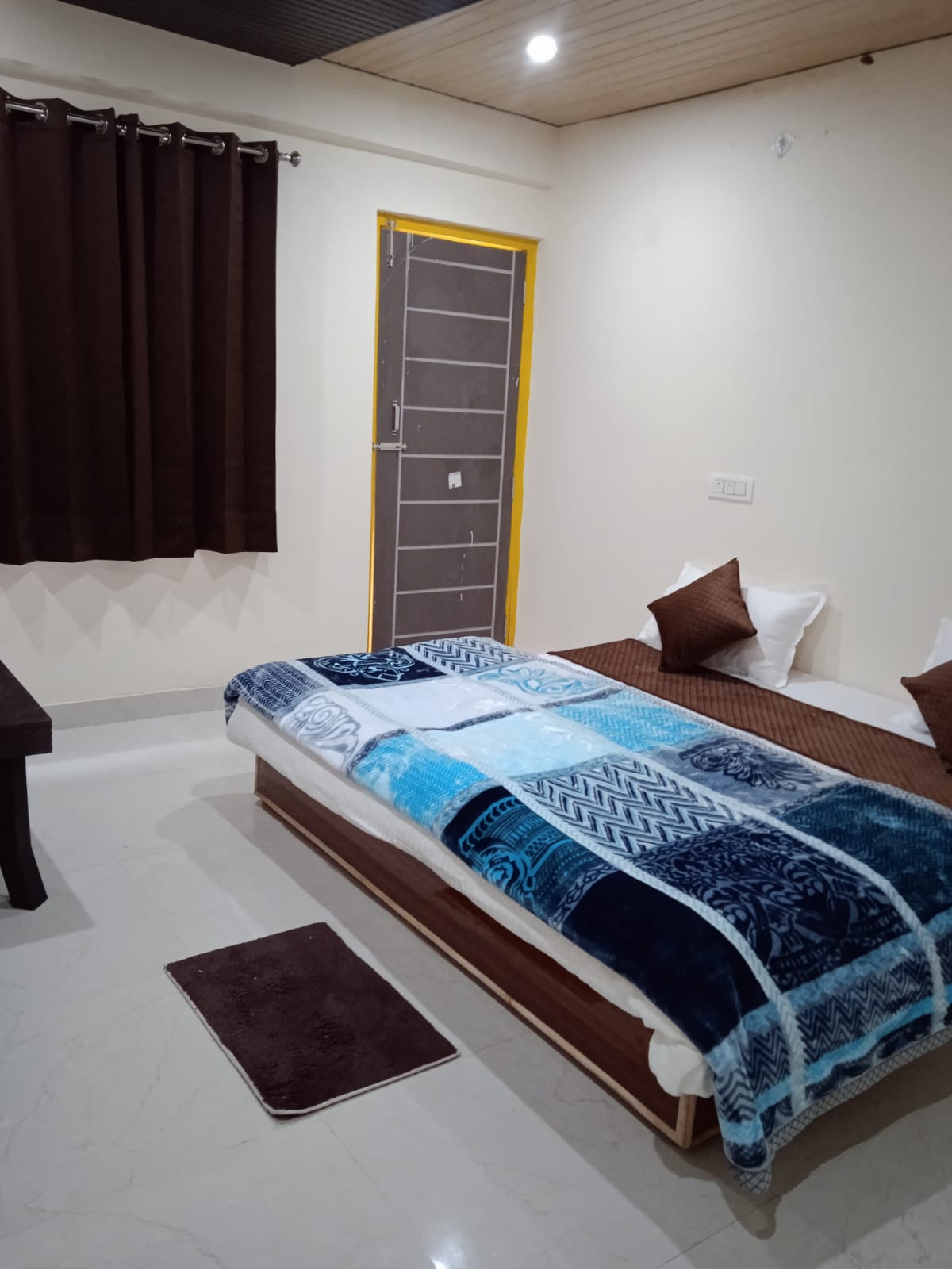 SHAPPIRE VALLEY HOTEL 